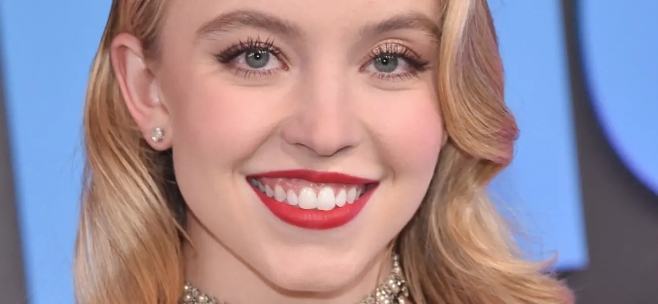 Sydney Sweeney Highlights Her ‘Melons’ In String Bikini Sunbathe